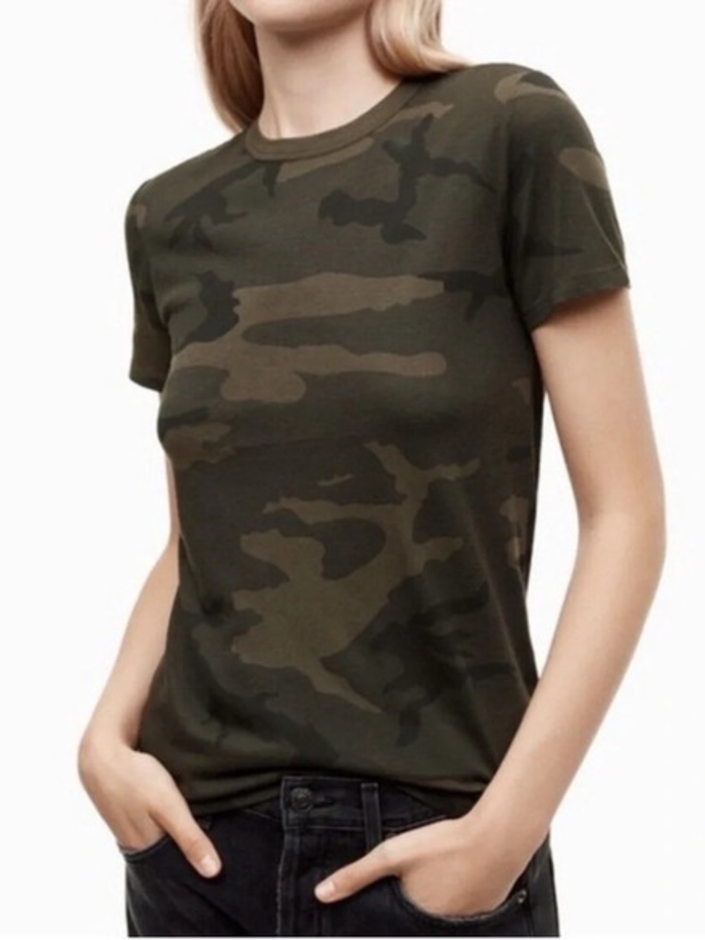 TNA Women's Olive & Dark Green Camouflage Crew Tee XS